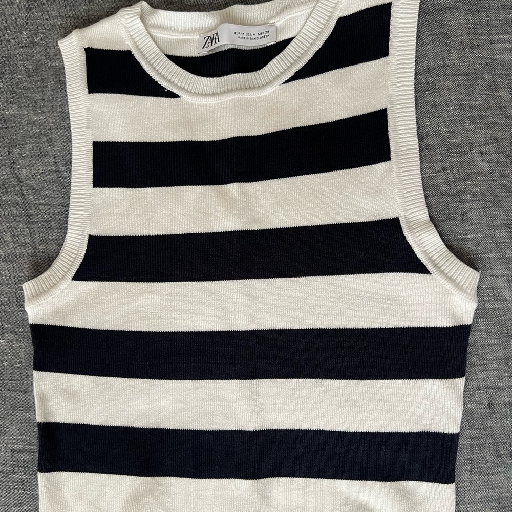 Zara - (Unworn) Navy/White Striped Sleeveless Top